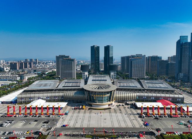 半岛体育热度不减！第12届中国永康国际门业博览会(图2)