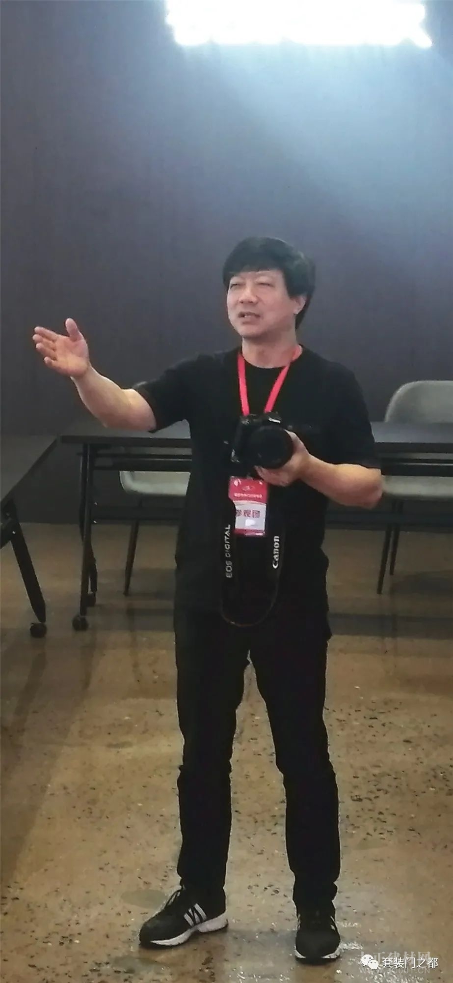 重庆木门考察团走近—浙江永康“零度门”半岛体育(图3)