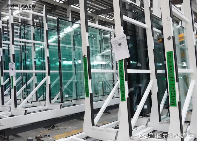 创新与奢华共融探索高端门窗的世界半岛体育(图2)
