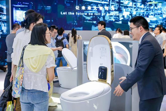 从“反超”到“引领”中国卫浴品牌凭何遥遥领先？半岛体育(图4)